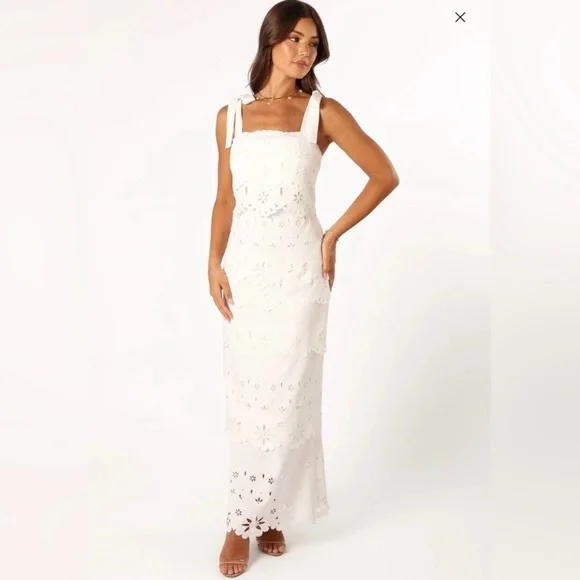 Petal and Pup Off White Eyelet Tie-Shoulder Maxi Dress Size XS - Picture 1 of 16